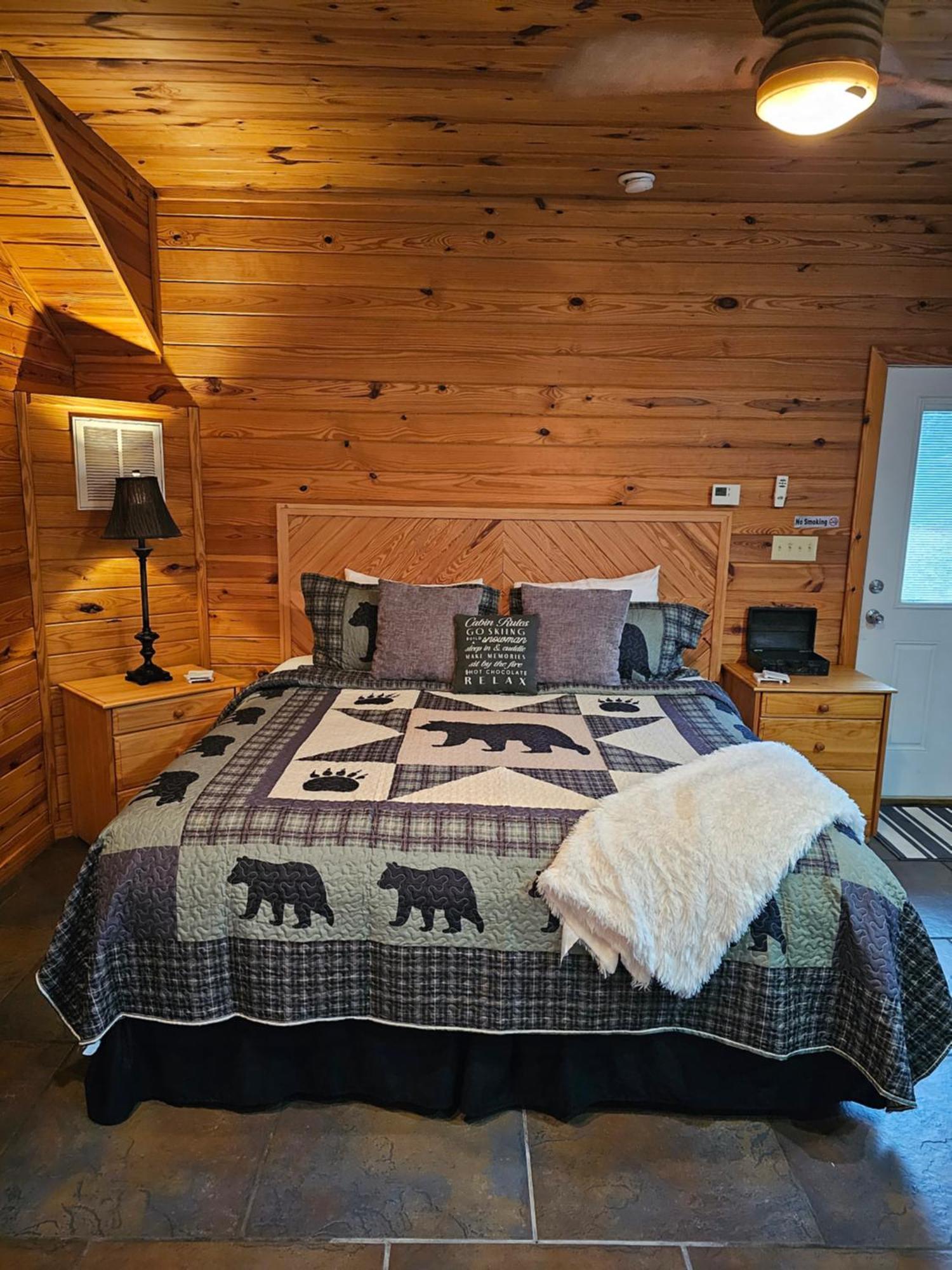 5 Min To Beaver Lake-King Bed-Fire Pit-Jetted Tub #2 Eureka Springs Extérieur photo